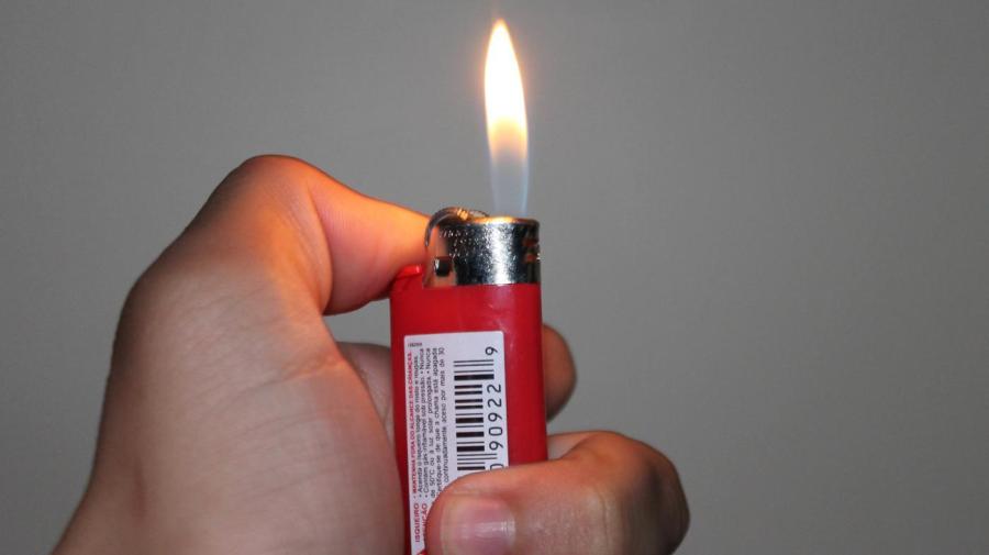 What Is the Temperature of a Bic Lighter Flame?