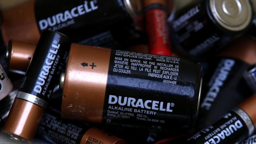 What Batteries Are Equivalent to a Cr927?